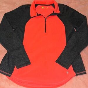 Women’s Zip-Up Sweater